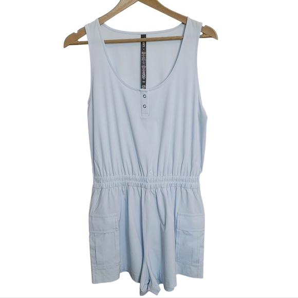 🆕️ Vuori Villa Utility Romper in Light Mist - Picture 6 of 15